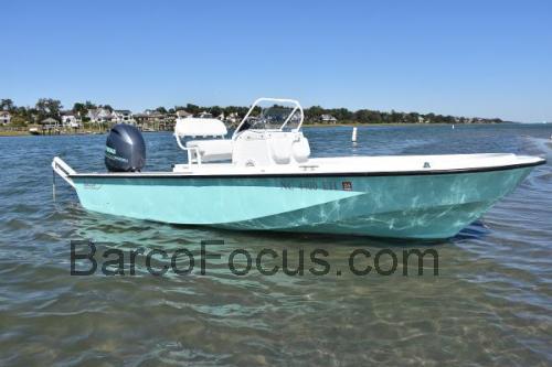 Boston Whaler Outrage 18 ficha tecnica